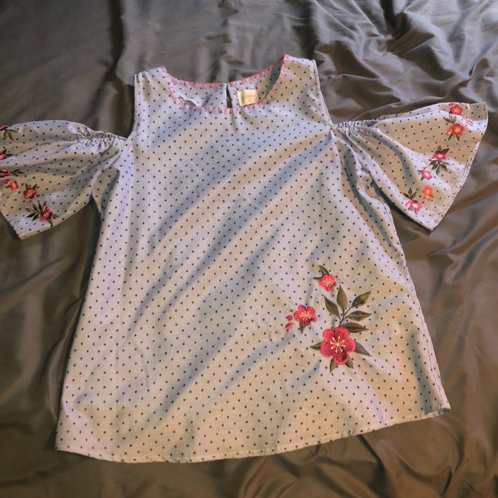 Embroidered Cold Shoulder Cupio top